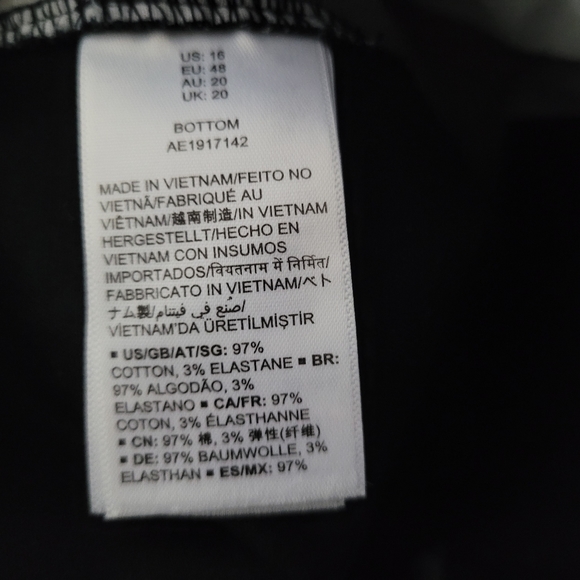 AMAZON ESSENTIALS | solid chino shorts - Picture 4 of 5